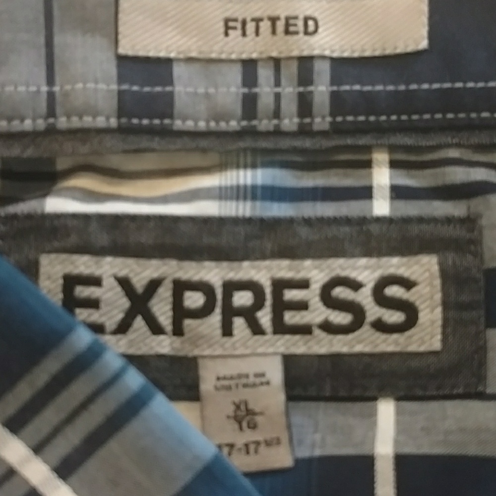 Shirt - Picture 3 of 3